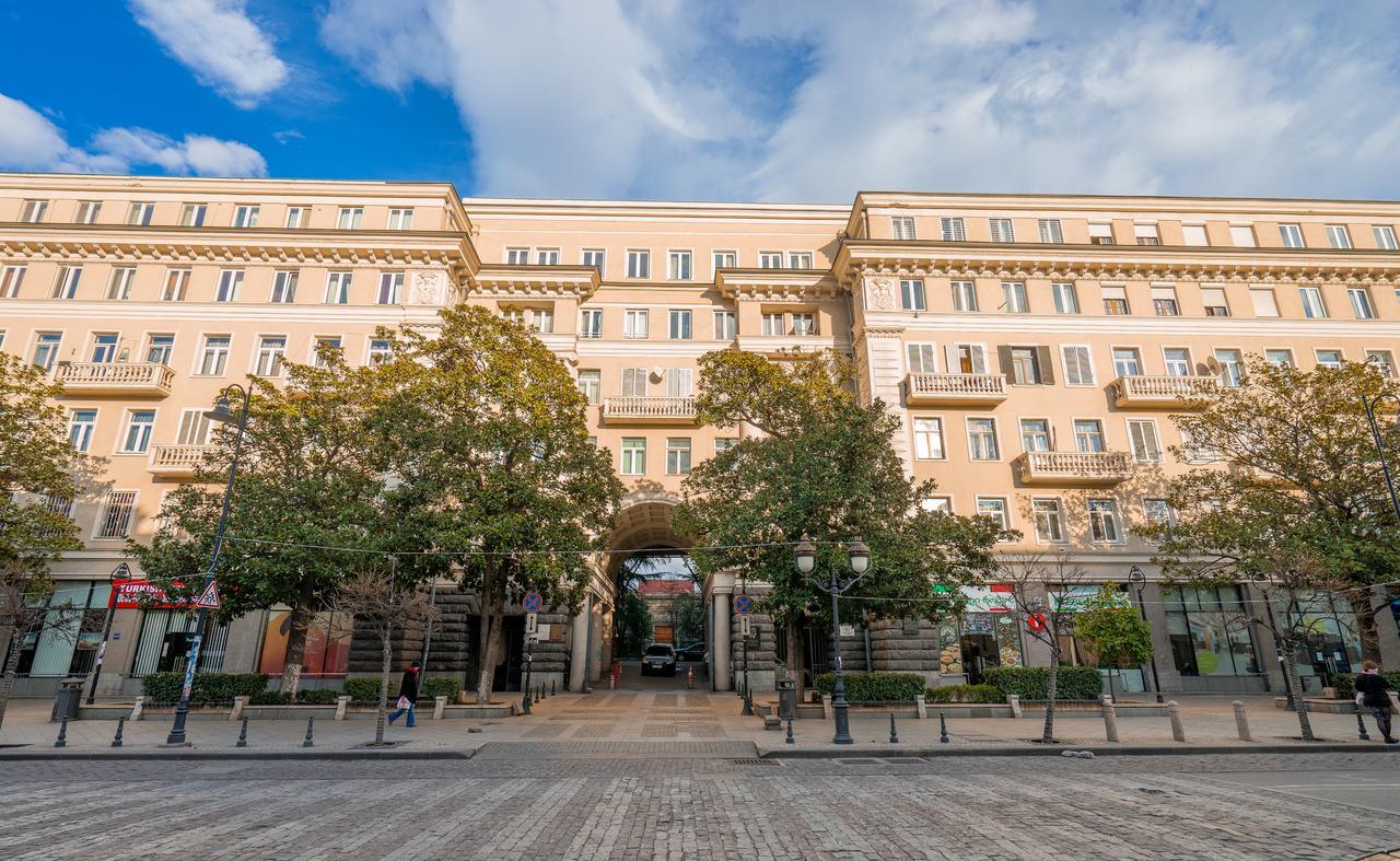 Luxury Apartments On Central Avenue Tbiliszi Kültér fotó